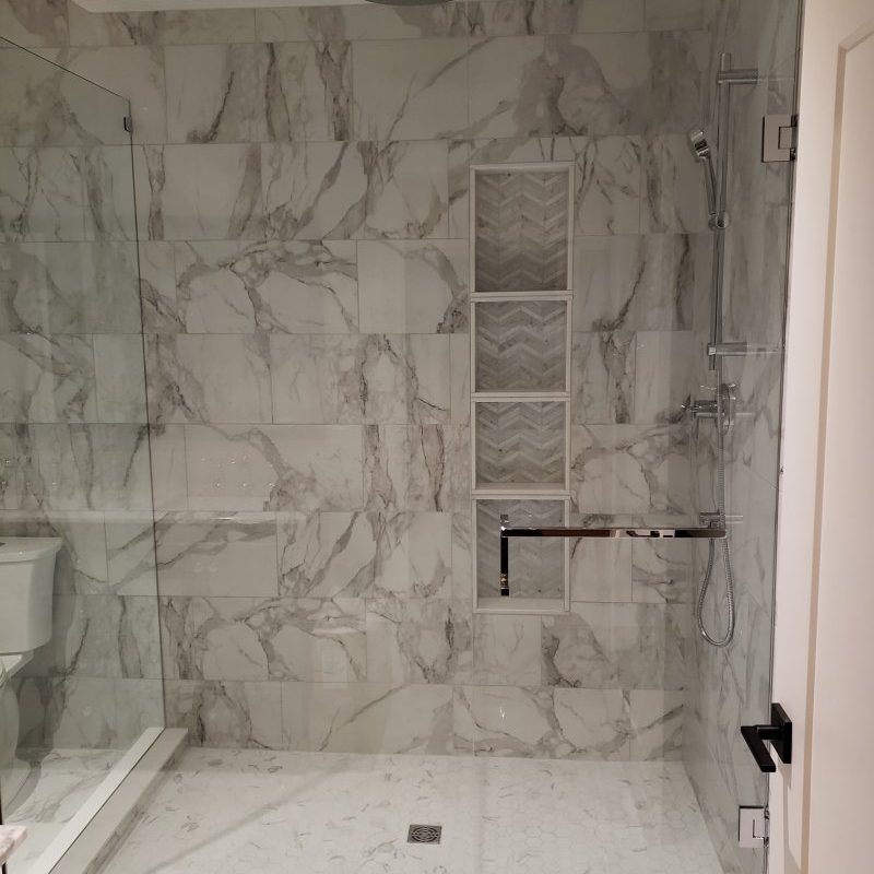 46 Vista Lane - Shower 02